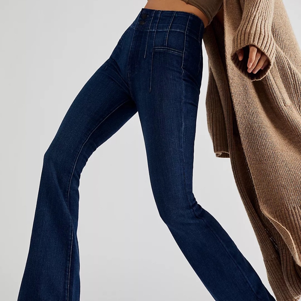 Free People We the Free Womens Jayde Flare Jeans High Rise Dark Wash Size 31